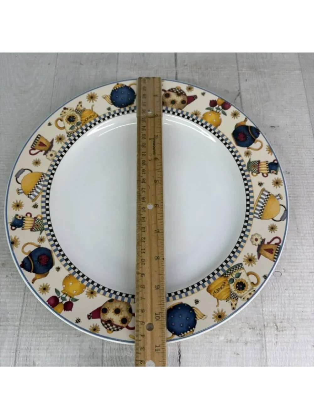 1998 Sakura Debbie Mumm TEAPOTS Various Cups Stoneware Dinner Plates Set of 2